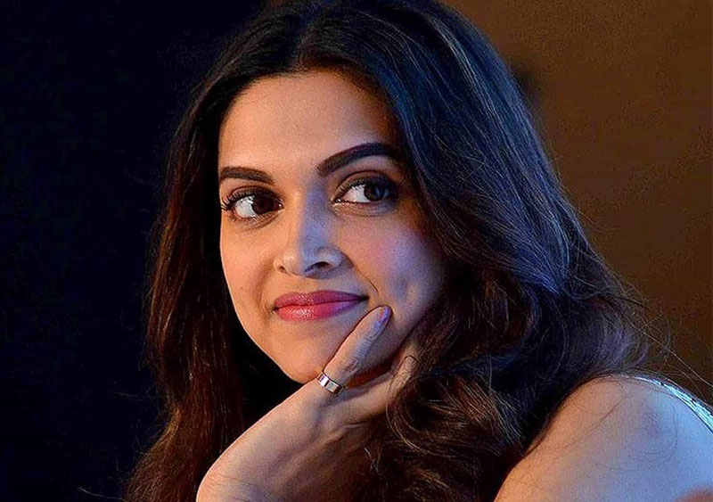 deepika 800 500